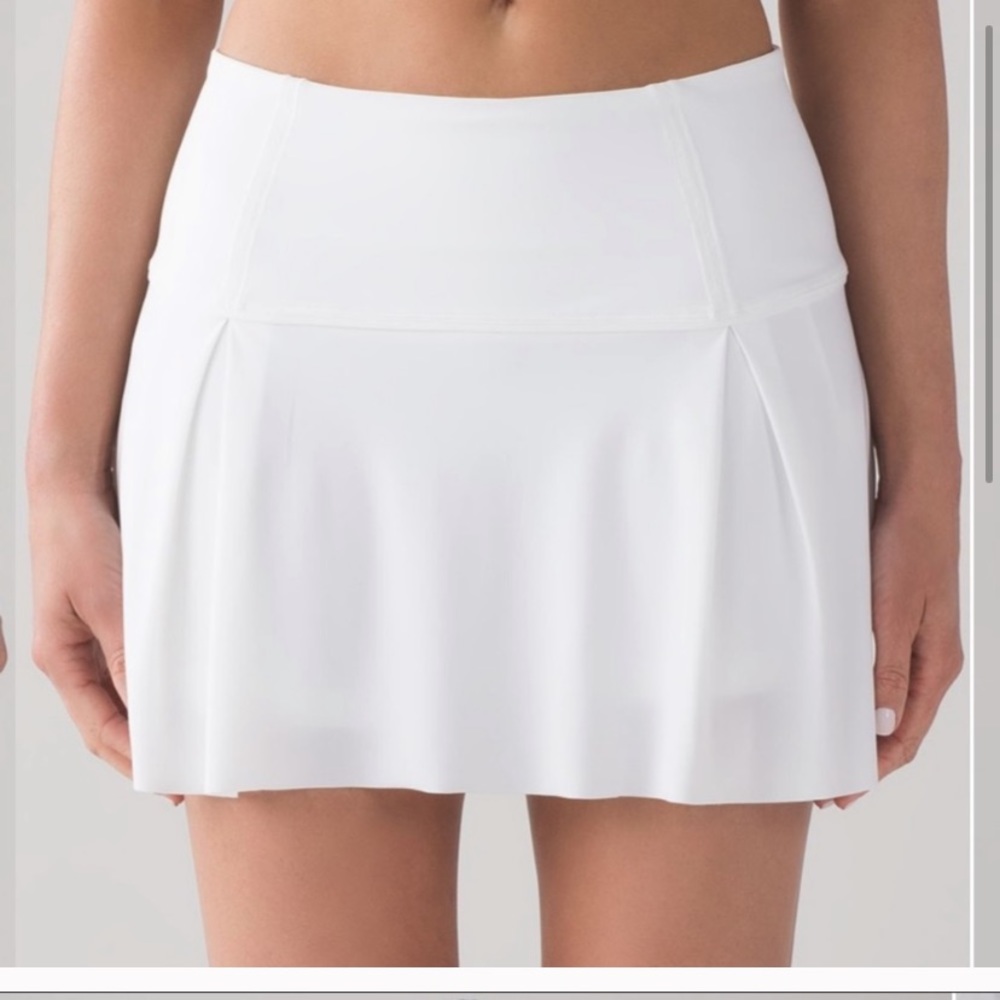 IN SEARCH OF: lululemon lost in pace skirt